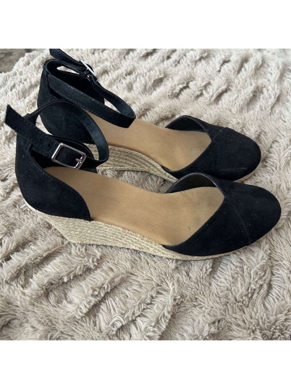 DG-180 Metropolitan View Women's Size 9 Black Espadrille Wedge Sandals